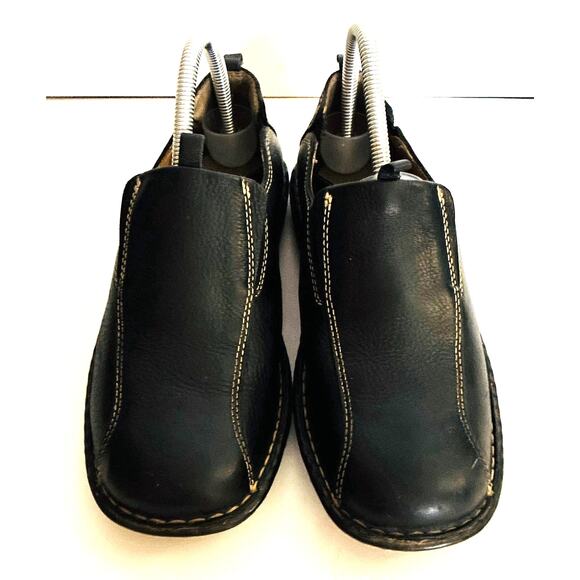Born Black Leather Sz 8 Slip on Loafer Wide toe Box Shock Absorbing footbed - Picture 6 of 8